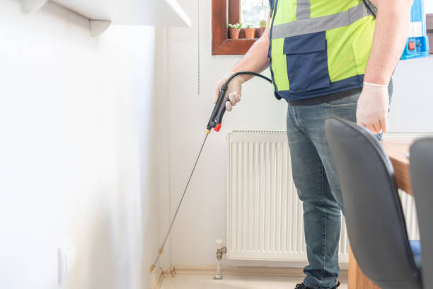 Best Best Pest Control Companies  in Heritage Lake, IL